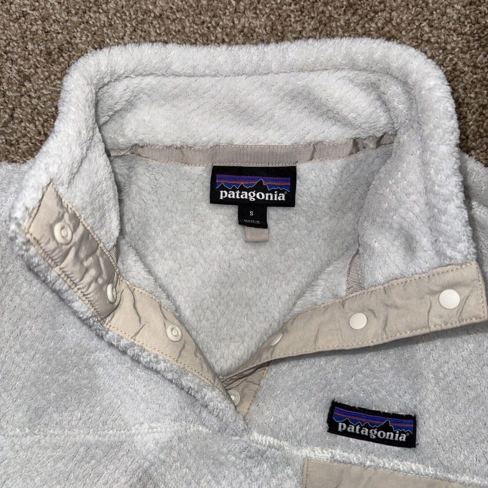 PATAGONIA Women's Re-Tool 1/4 Snap-T Pullover Fleece Off White Grey Size Small - Picture 4 of 6